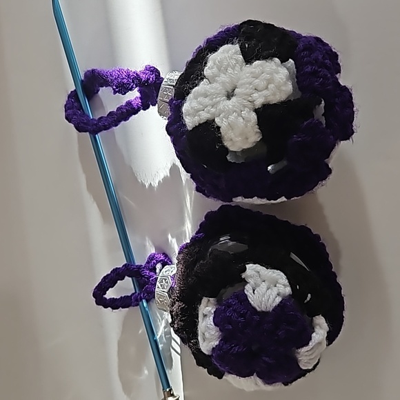 Hand Crafted Crochet Holiday Ornaments Grannycore Christmas Decor - Picture 12 of 17